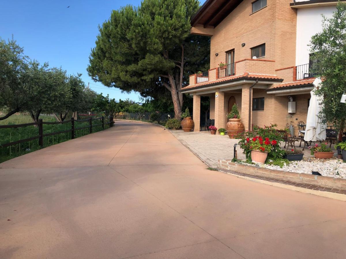 B&B Villa Eden Ortona Buitenkant foto